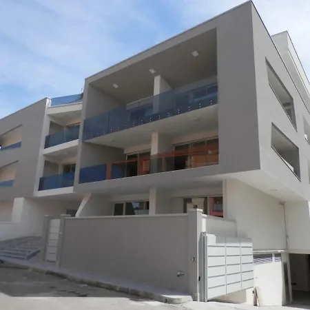 New Holidays Apartment